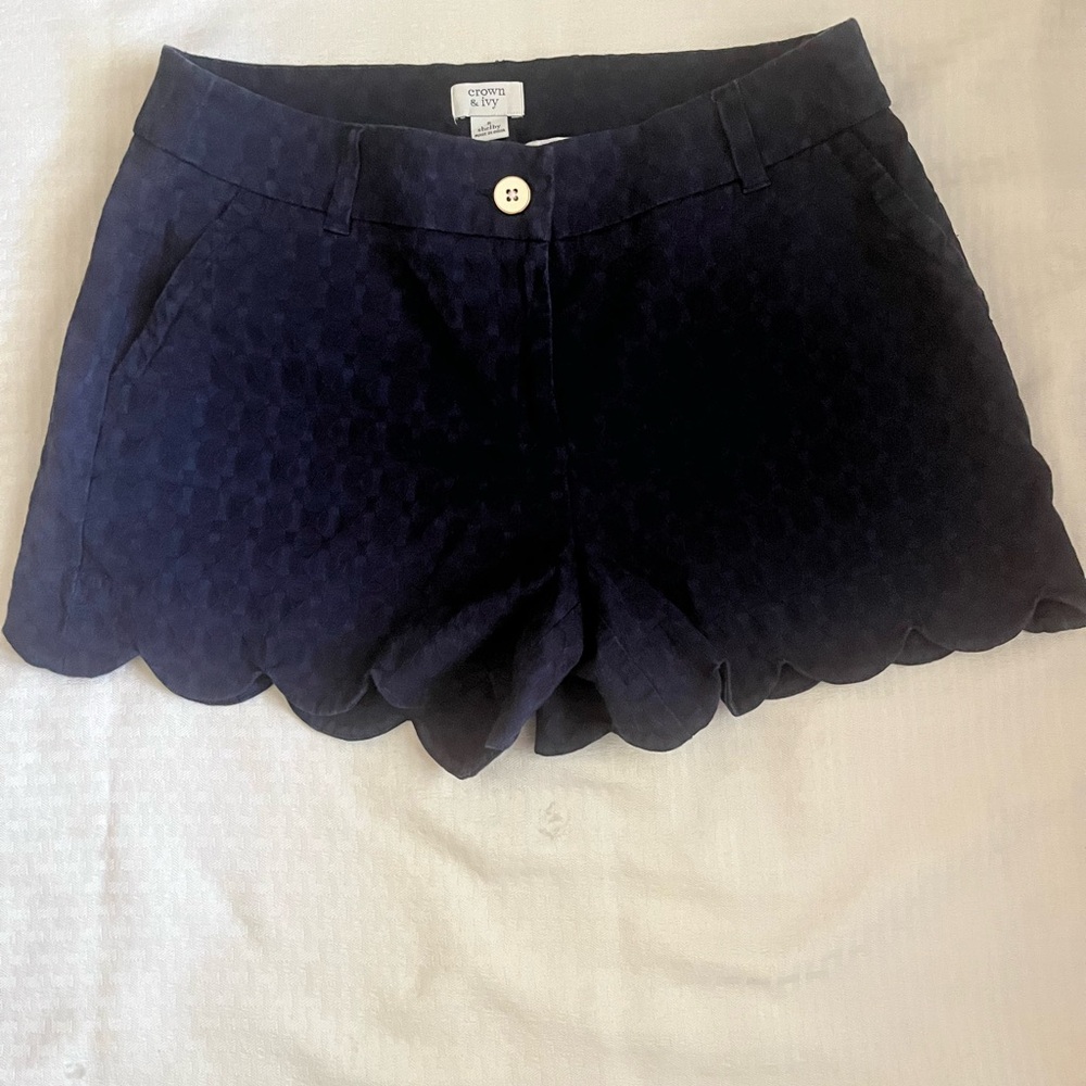Crown & Ivy Navy Scalloped High Waist Shorts